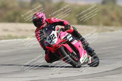 media/Oct-05-2025-CVMA (Sun) [[beeef4f201]]/Race 7-Middleweight Shootout/